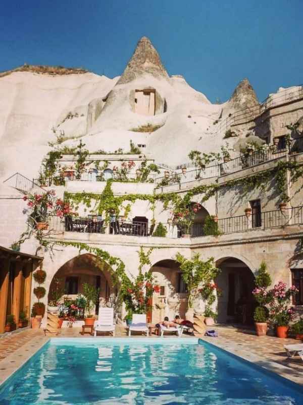 Local Cave House Hotel