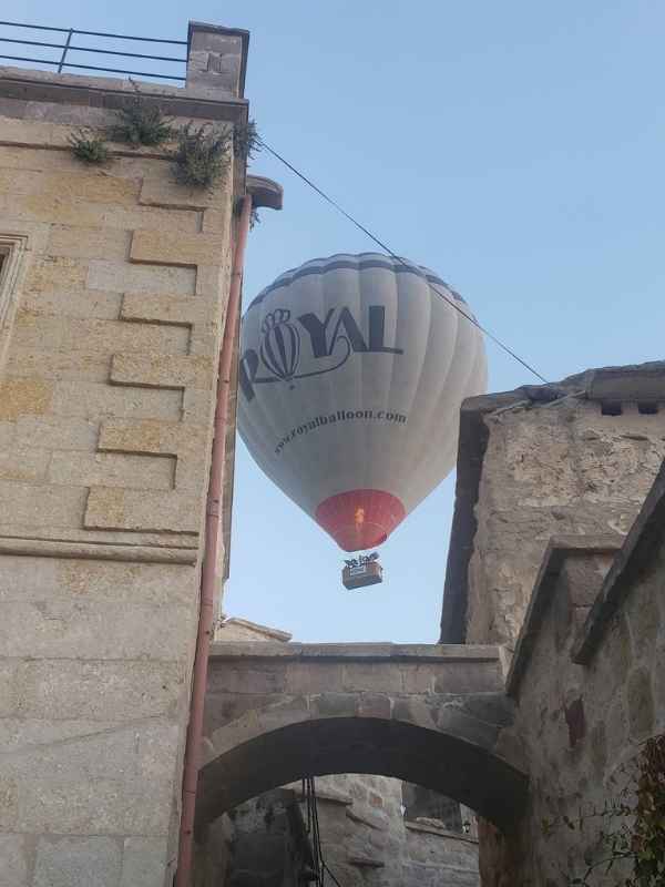 Royal Balloon Sunrise Flight – Viator